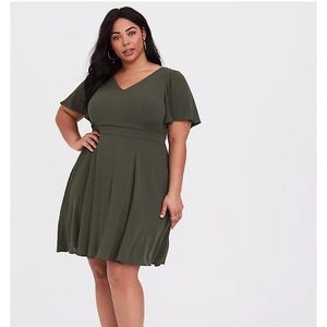 Torrid Size 1 - OLIVE GAUZE FLUTTER SLEEVE SKATER DRESS